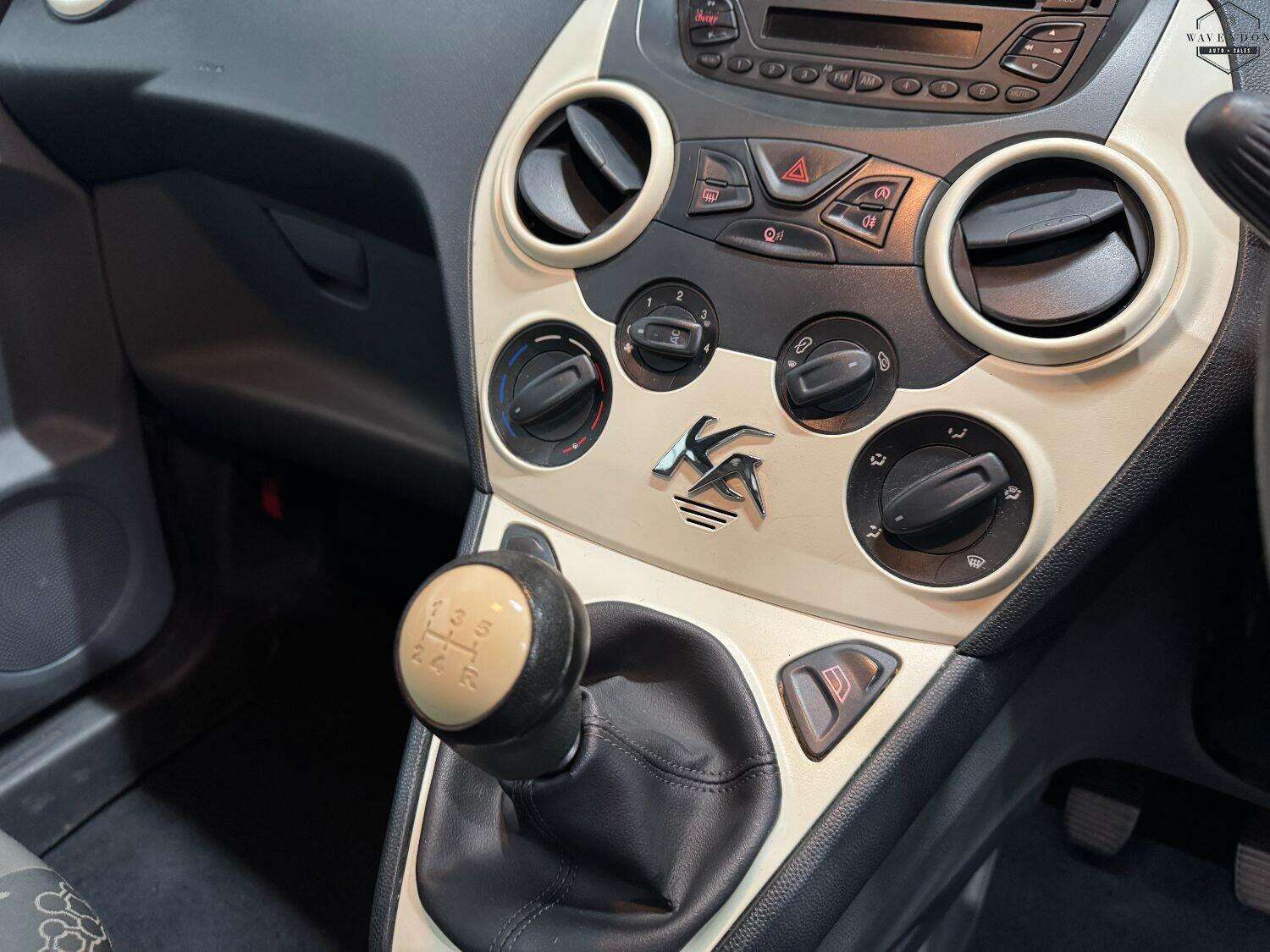 2015 FORD KA 2015 FORD KA