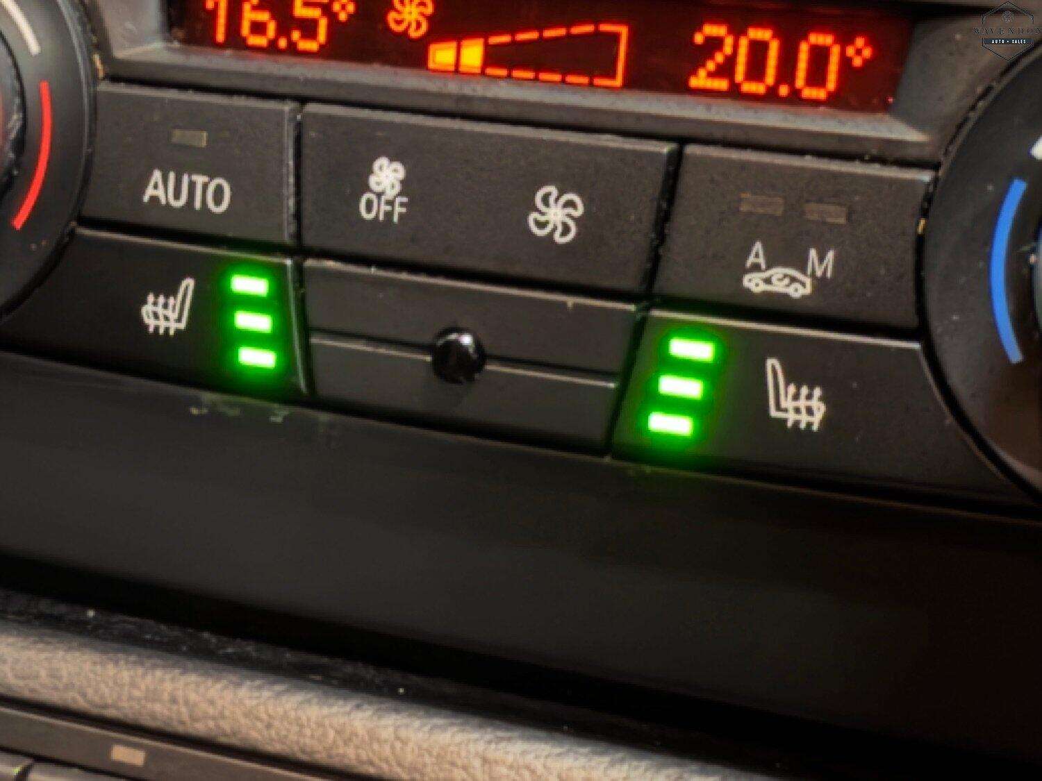 2013 BMW X1 2013 BMW X1