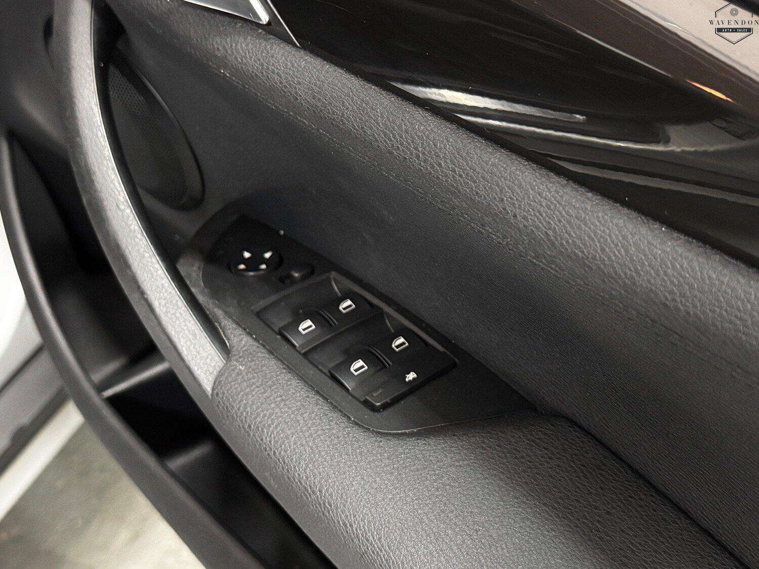 2013 BMW X1 2013 BMW X1