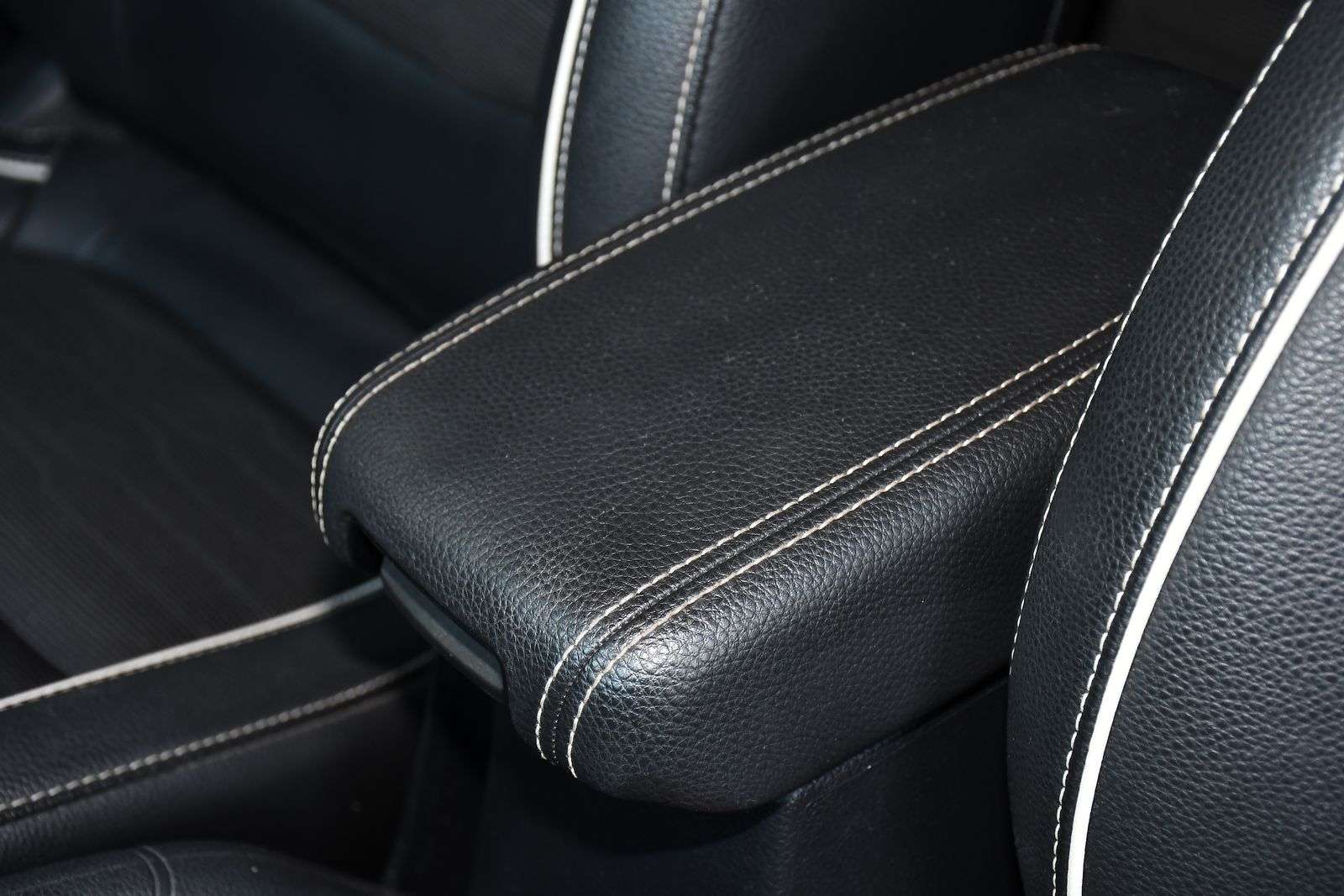 2021 KIA STONIC 2021 KIA STONIC