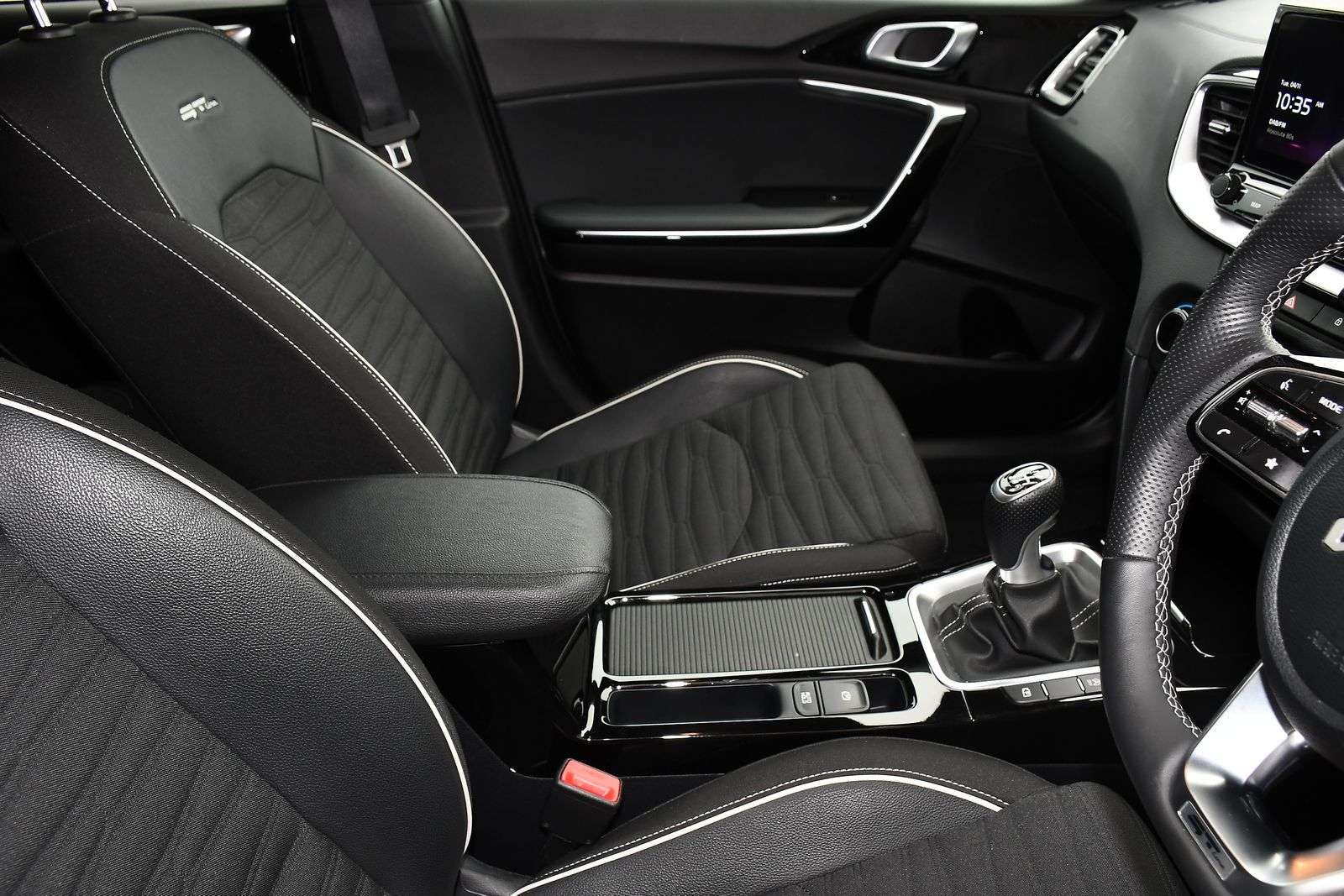 2025 KIA CEED 2025 KIA CEED