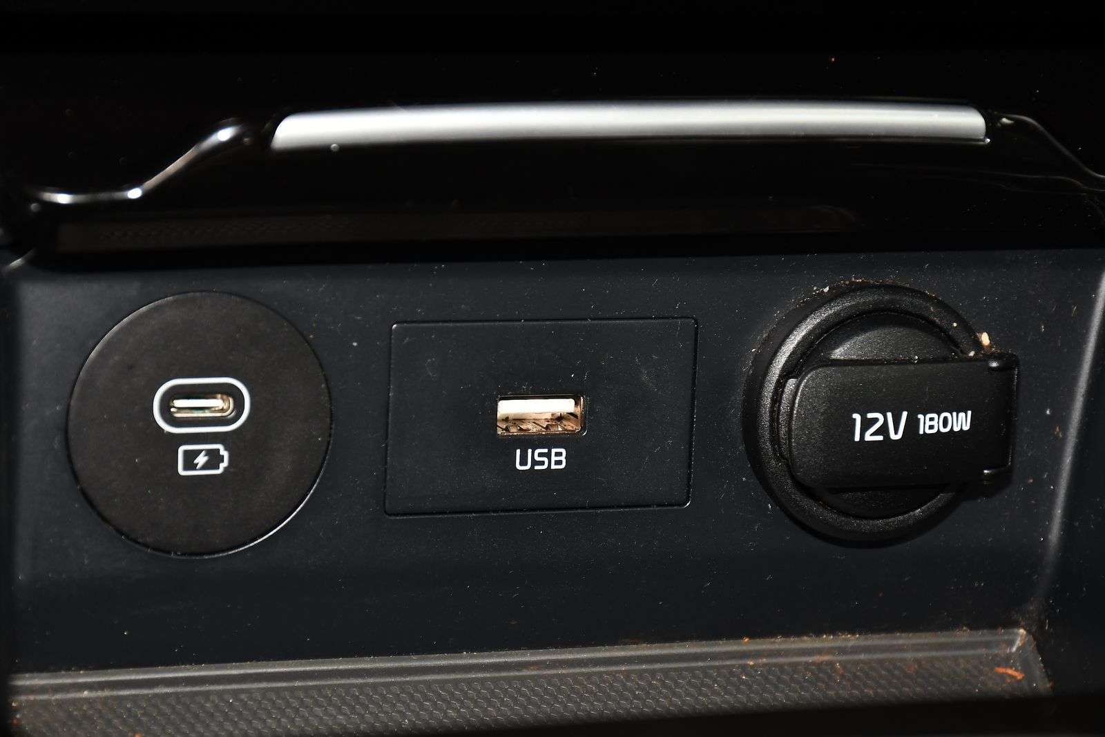 2024 KIA PROCEED 2024 KIA PROCEED