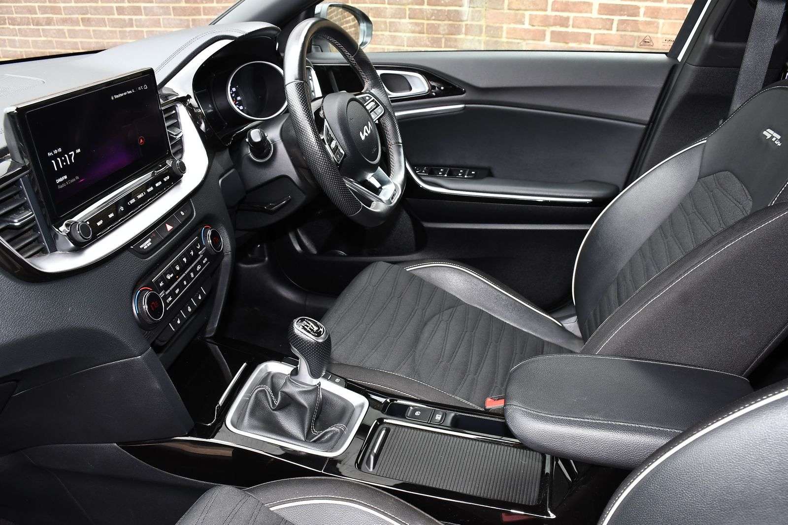 2024 KIA PROCEED 2024 KIA PROCEED