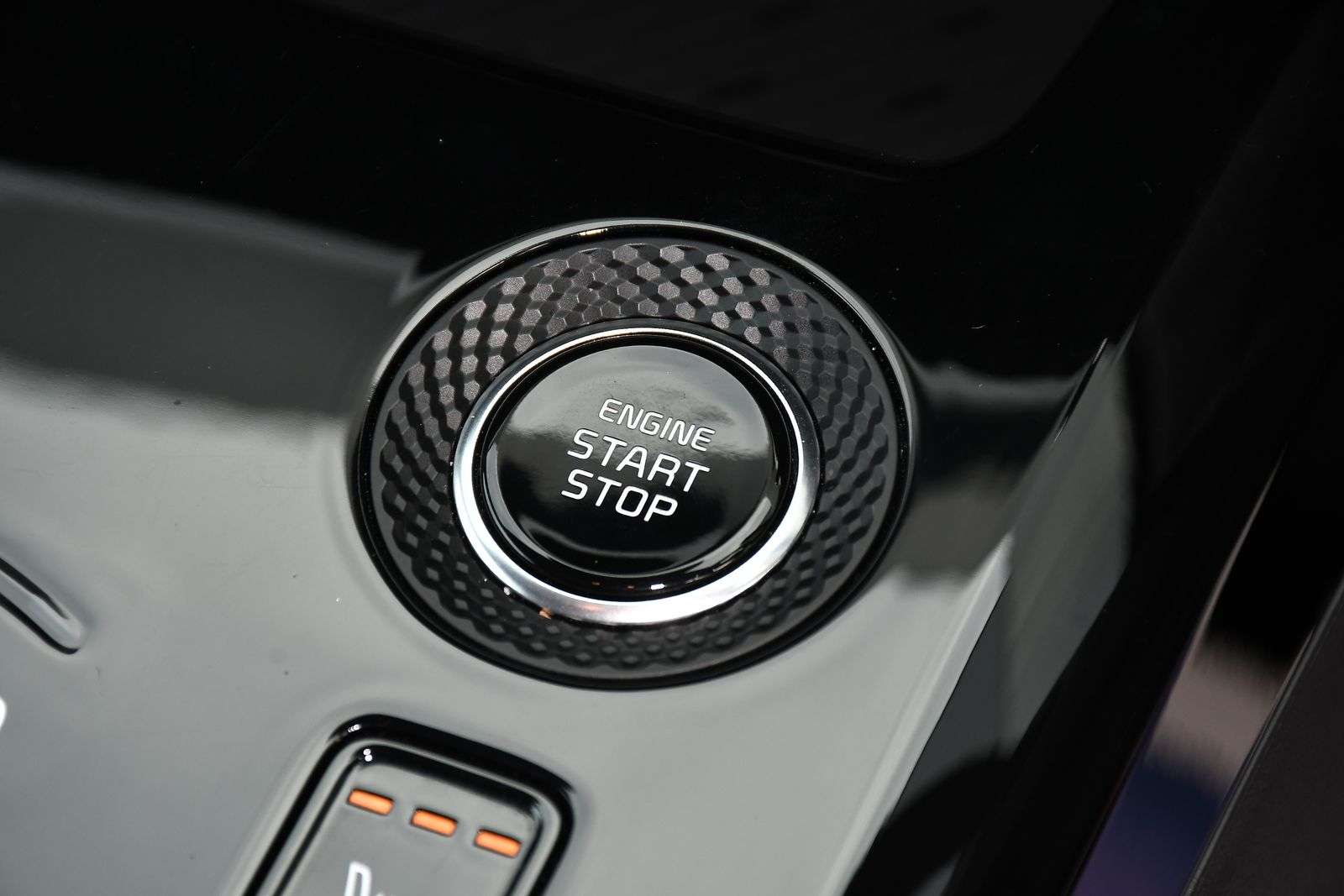 2025 KIA NIRO 2025 KIA NIRO