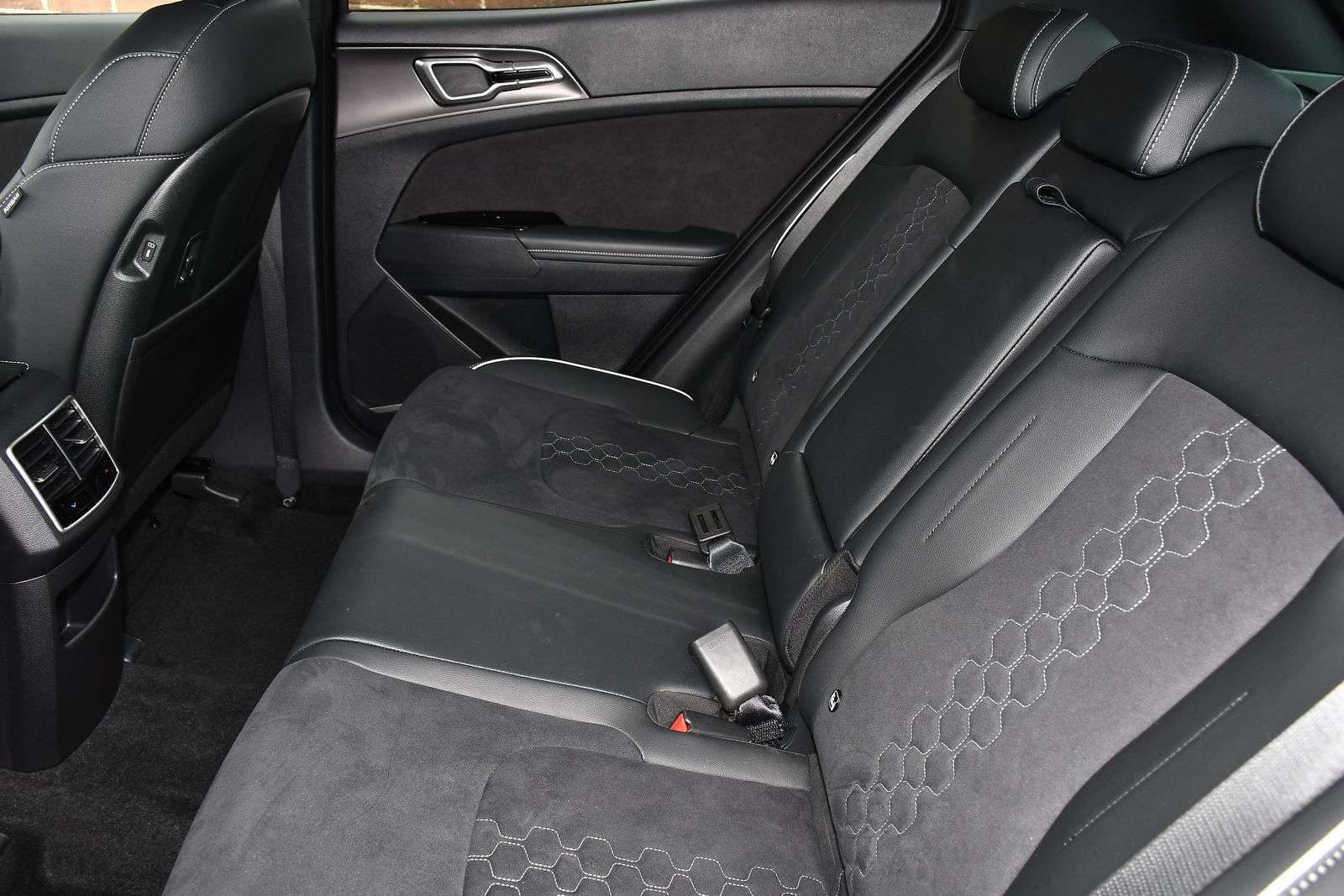 2024 KIA SPORTAGE 2024 KIA SPORTAGE