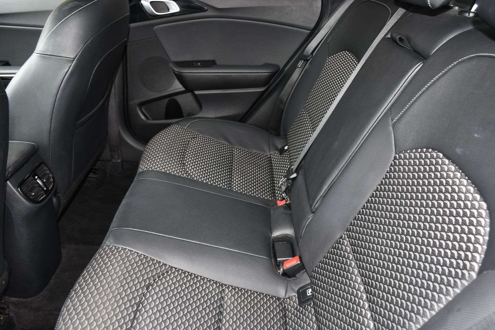 2022 KIA XCEED 2022 KIA XCEED