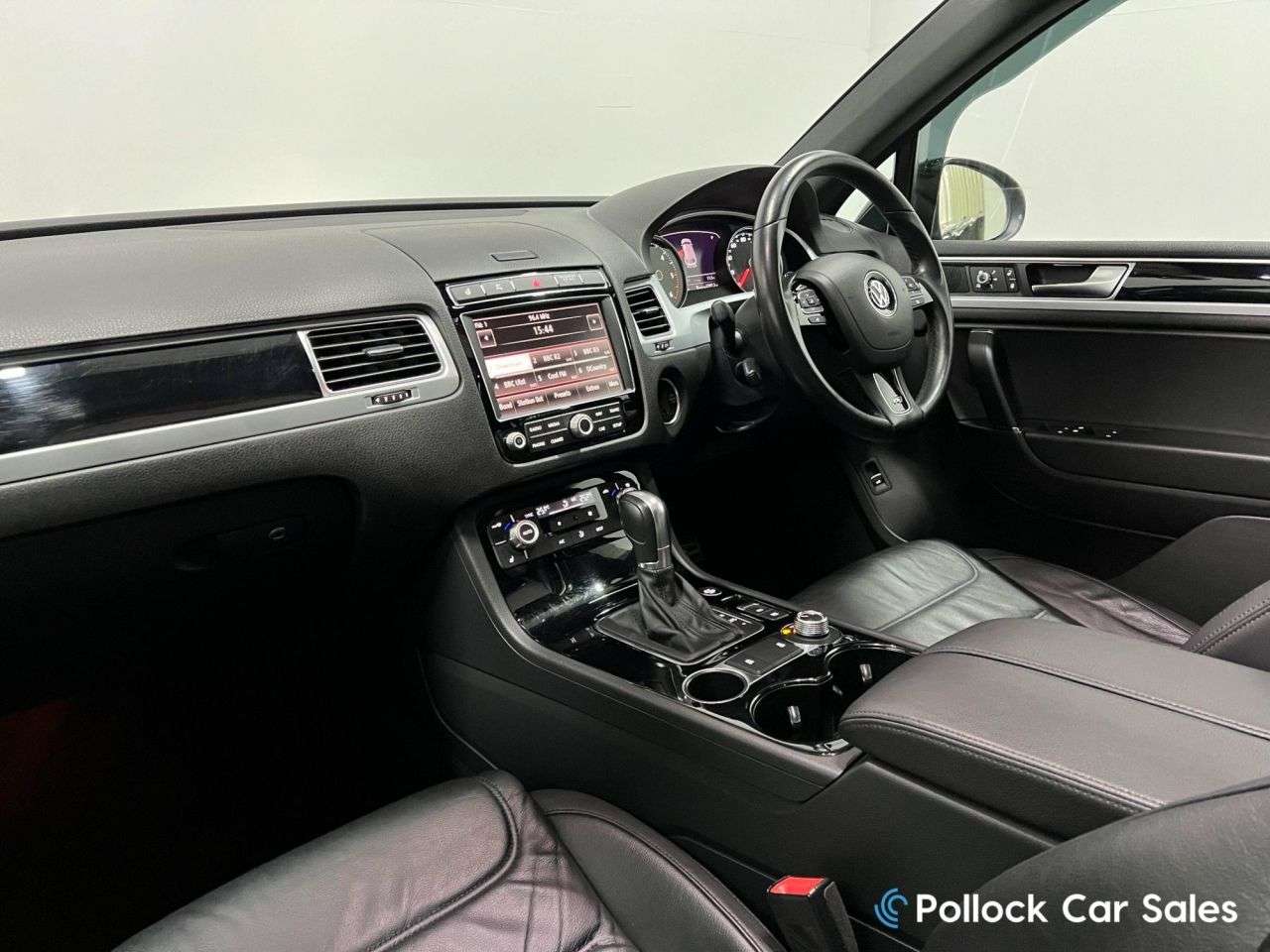 2017 VOLKSWAGEN TOUAREG 2017 VOLKSWAGEN TOUAREG