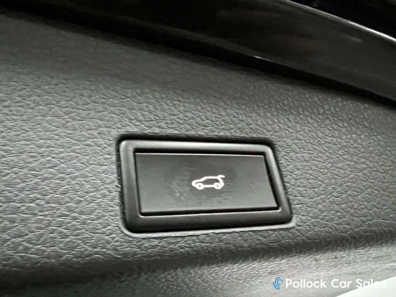 2017 VOLKSWAGEN TOUAREG 2017 VOLKSWAGEN TOUAREG