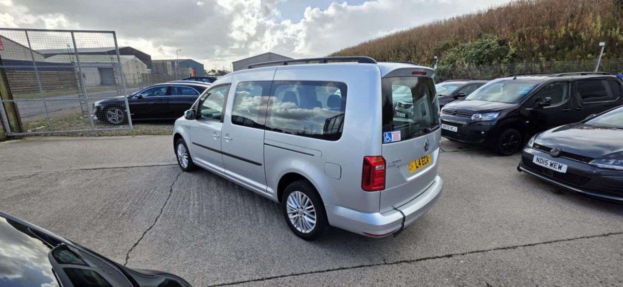 2022 VOLKSWAGEN CADDY MAXI LIFE 2022 VOLKSWAGEN CADDY MAXI LIFE