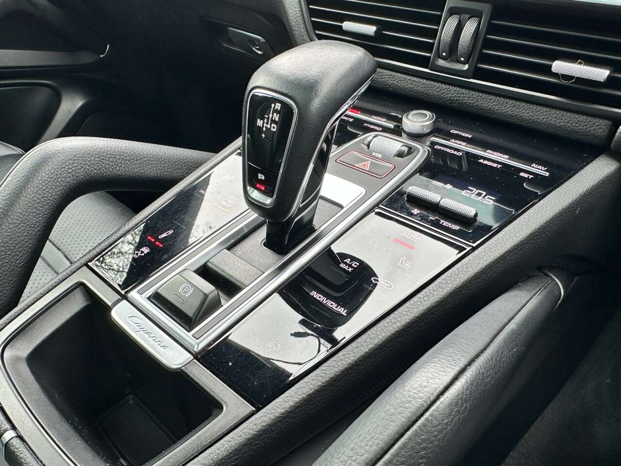 2021 PORSCHE CAYENNE E HYBRID 2021 PORSCHE CAYENNE E HYBRID