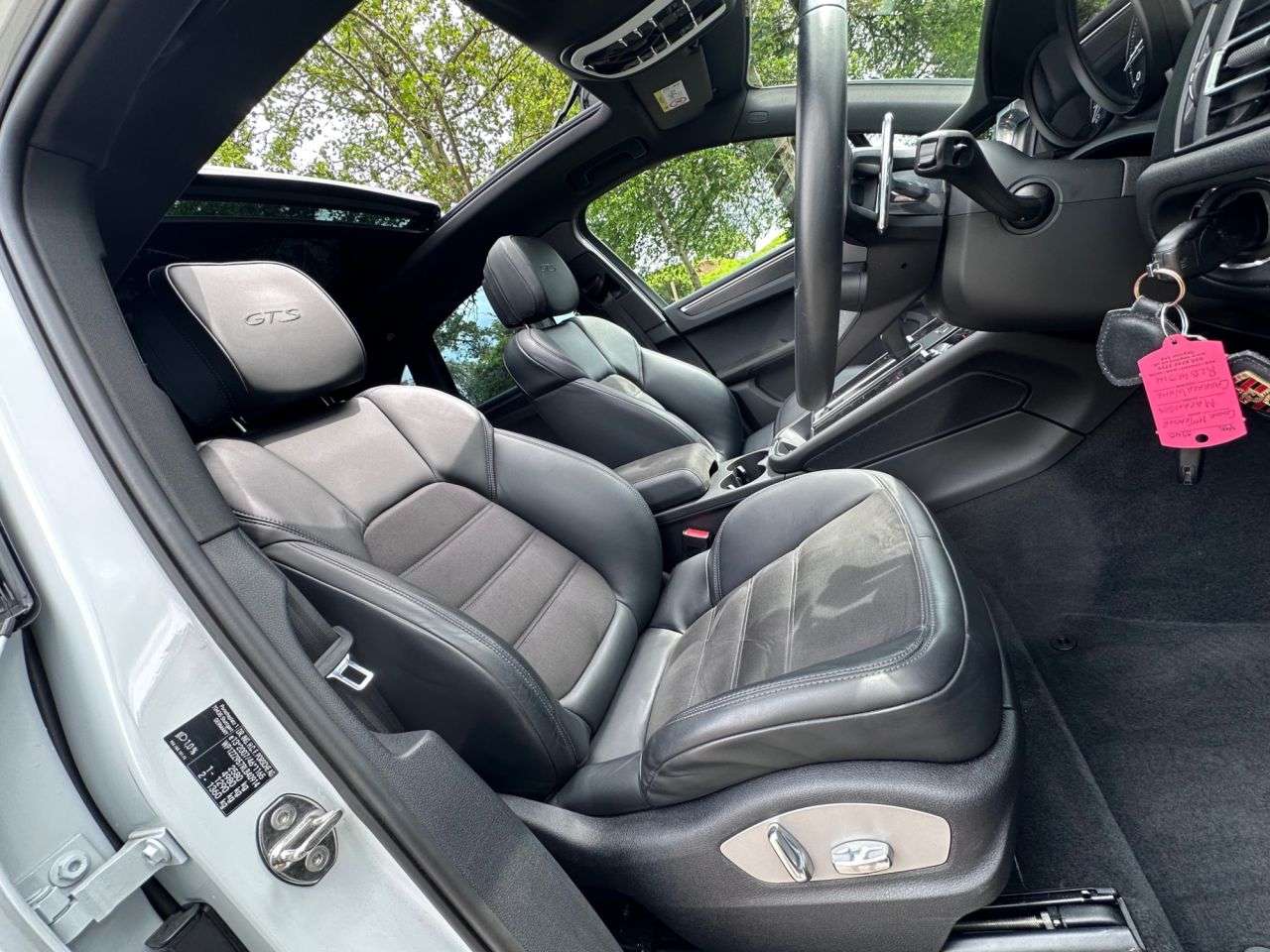 2023 PORSCHE MACAN 2023 PORSCHE MACAN