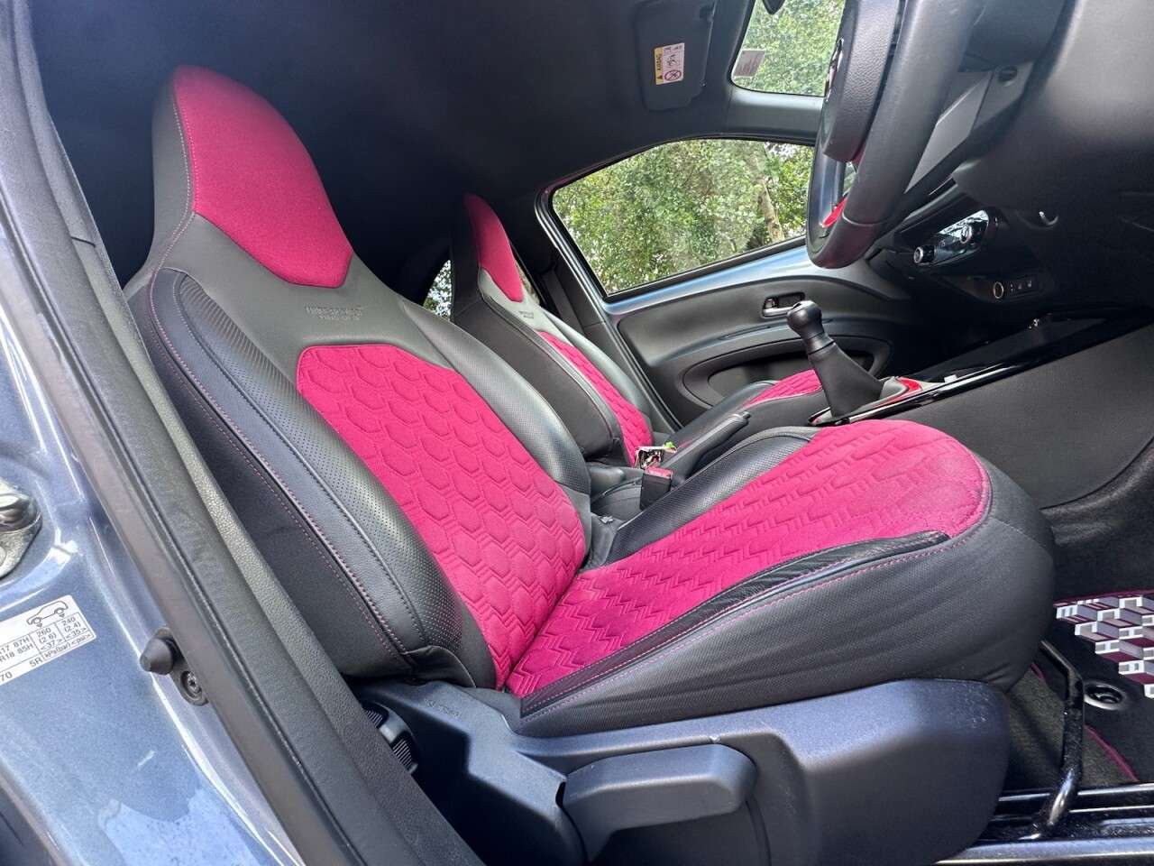 2023 TOYOTA AYGO X 2023 TOYOTA AYGO X