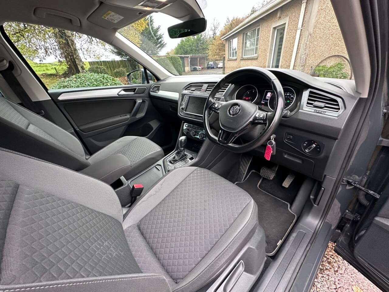 2017 VOLKSWAGEN TIGUAN 2017 VOLKSWAGEN TIGUAN