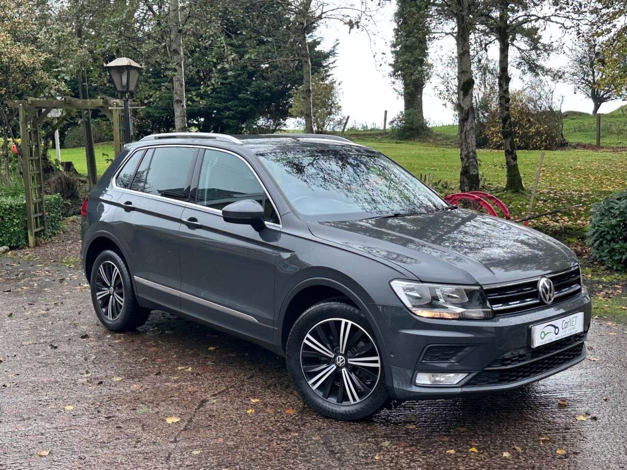 2017 VOLKSWAGEN TIGUAN 2017 VOLKSWAGEN TIGUAN