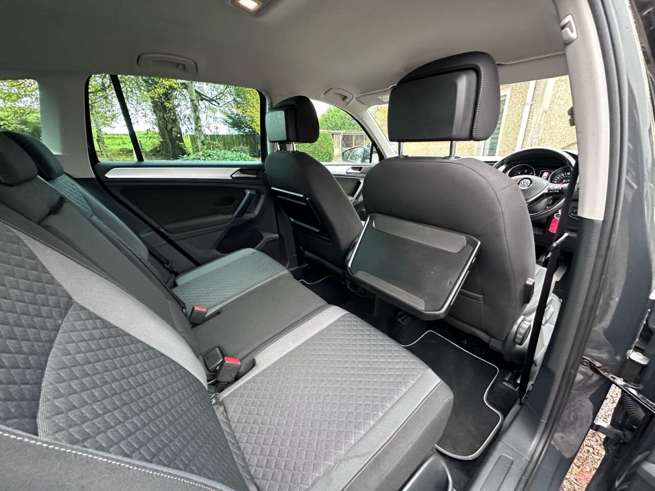 2017 VOLKSWAGEN TIGUAN 2017 VOLKSWAGEN TIGUAN