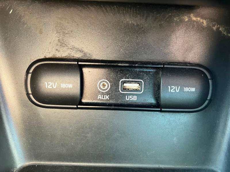 2017 KIA SPORTAGE 2017 KIA SPORTAGE