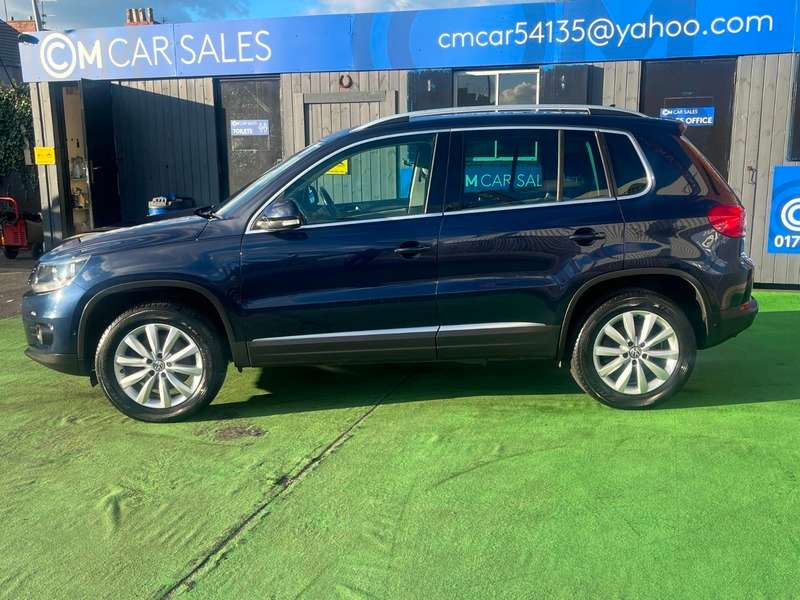 2015 VOLKSWAGEN TIGUAN 2015 VOLKSWAGEN TIGUAN