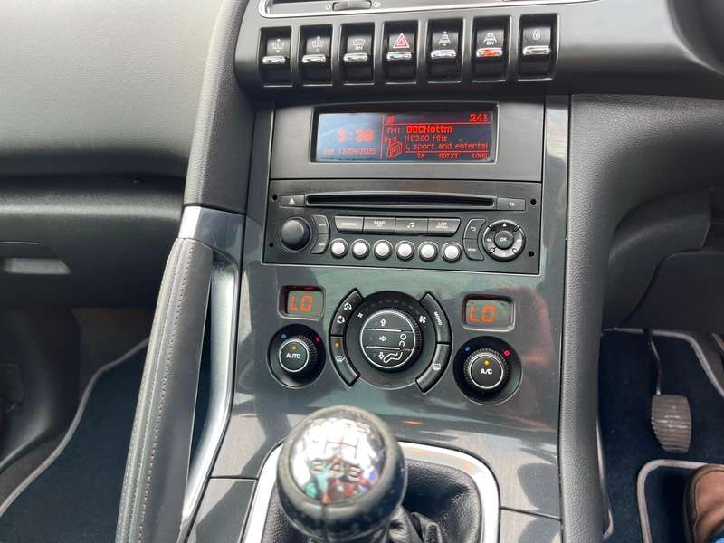 2013 PEUGEOT 3008 2013 PEUGEOT 3008