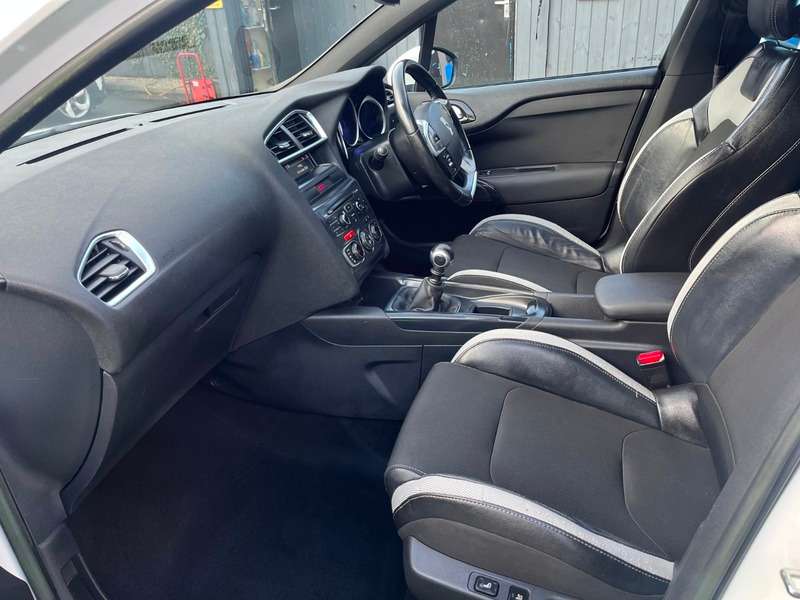 2014 CITROEN DS4 2014 CITROEN DS4