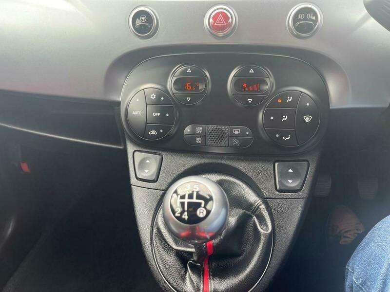 2015 FIAT 500 2015 FIAT 500