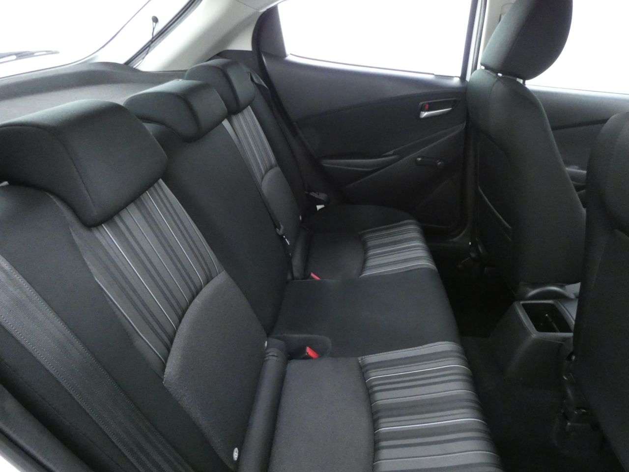 2017 MAZDA MAZDA2 2017 MAZDA MAZDA2