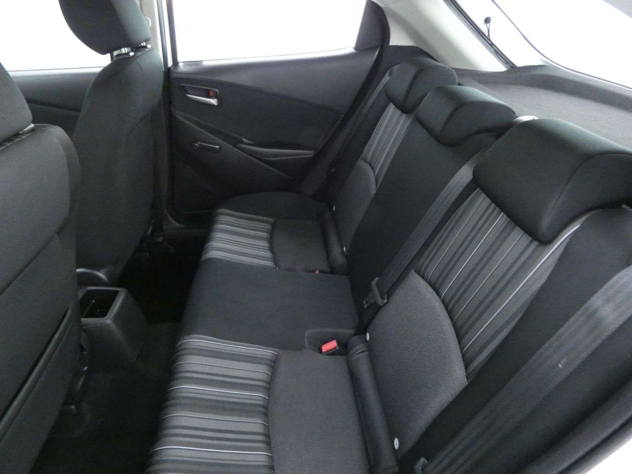 2017 MAZDA MAZDA2 2017 MAZDA MAZDA2