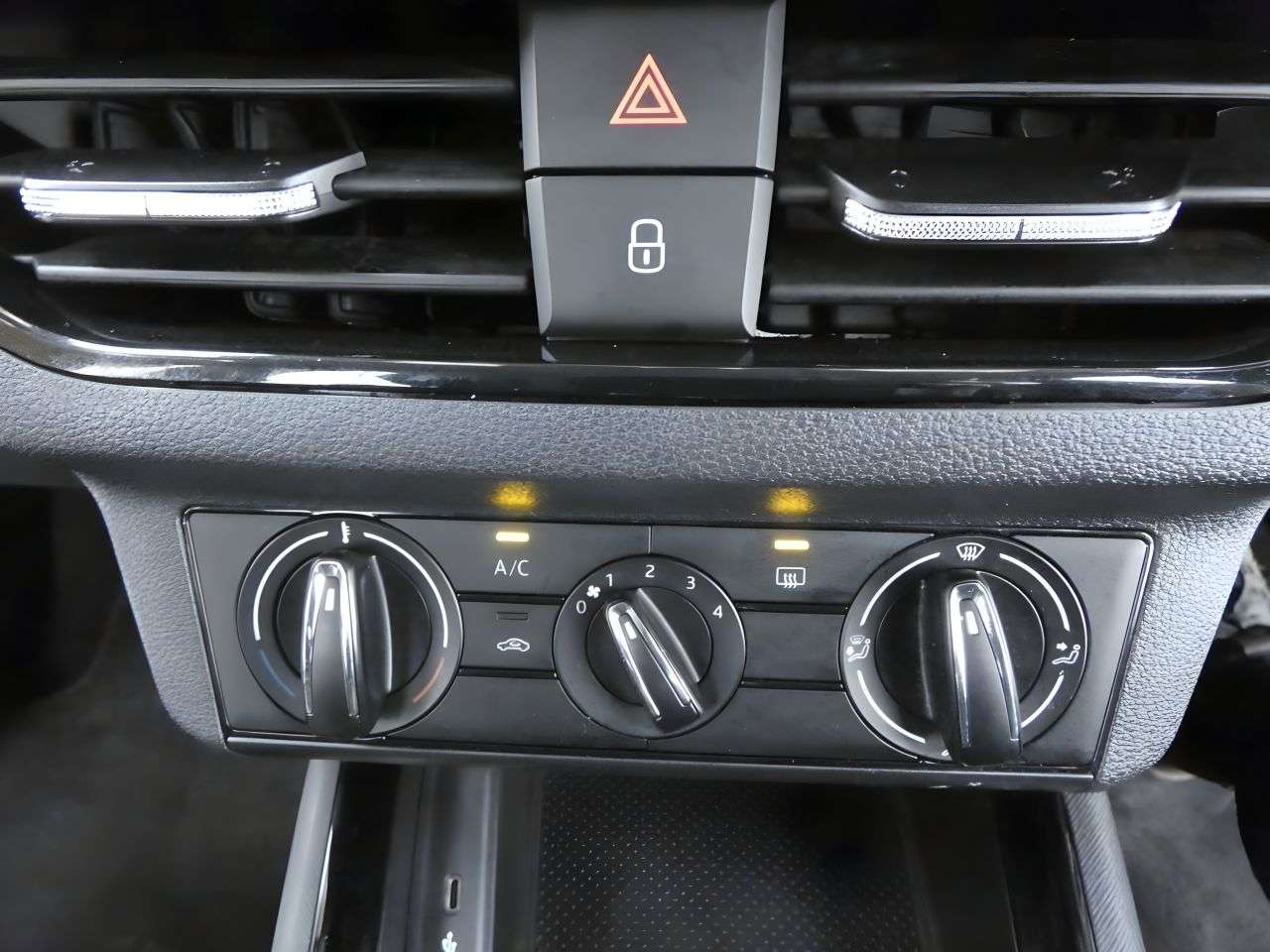 2020 SKODA KAMIQ 2020 SKODA KAMIQ