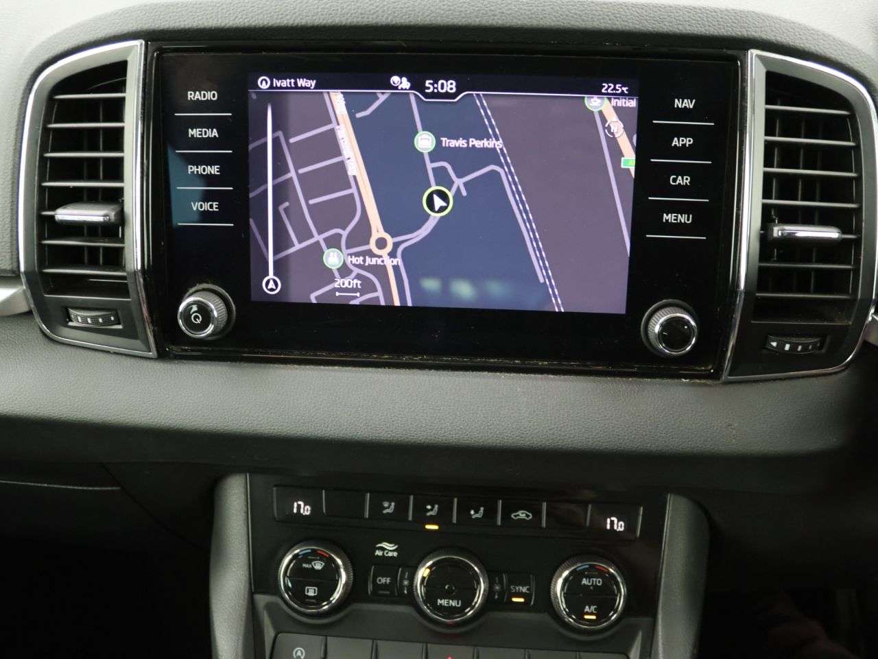 2023 SKODA KAROQ 2023 SKODA KAROQ