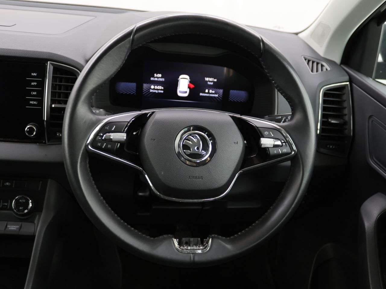 2023 SKODA KAROQ 2023 SKODA KAROQ