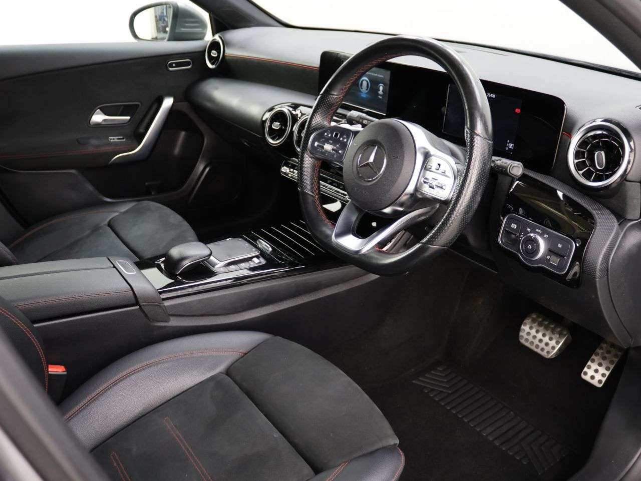 2020 MERCEDES-BENZ A CLASS 2020 MERCEDES-BENZ A CLASS