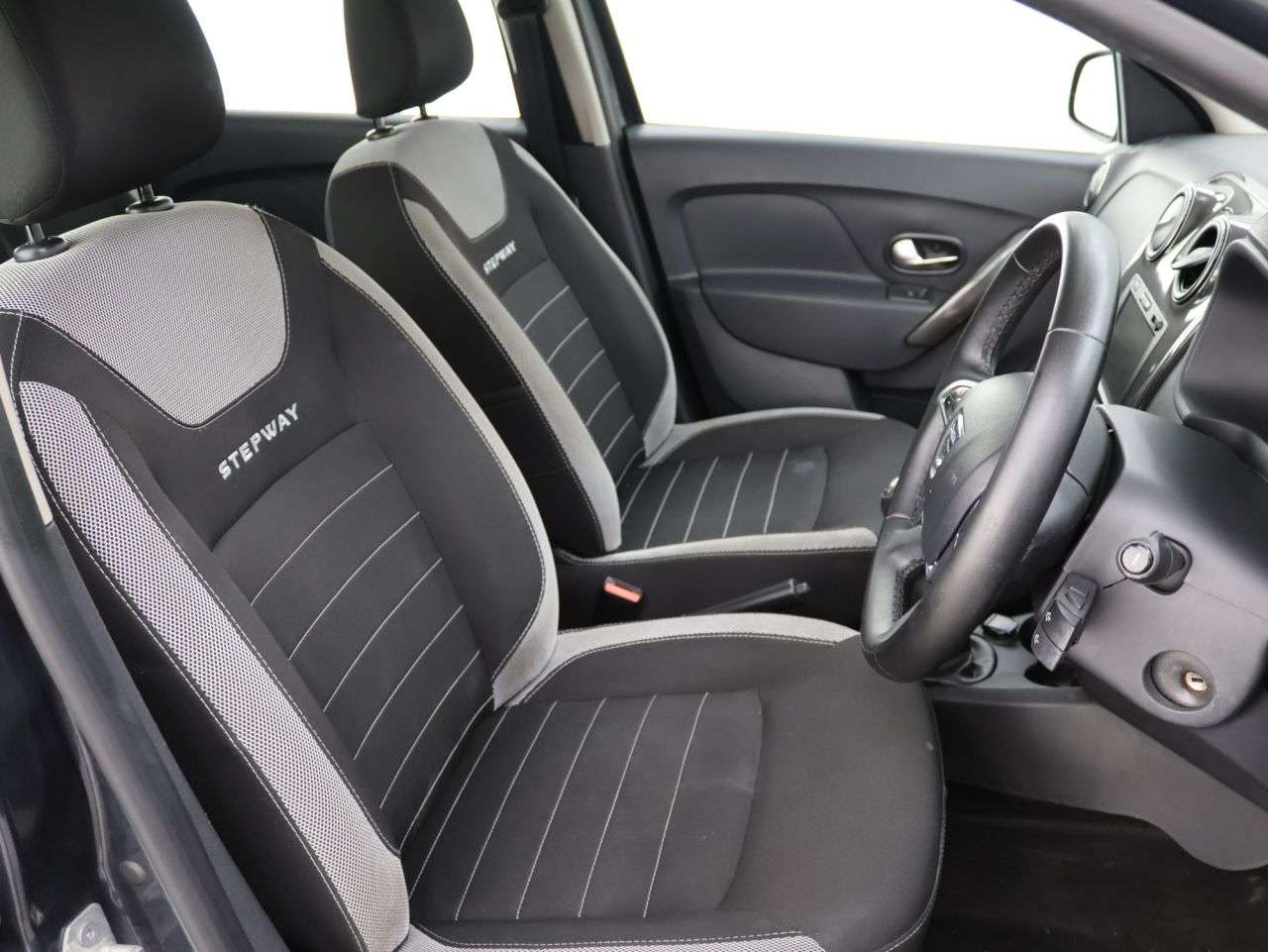 2020 DACIA SANDERO STEPWAY 2020 DACIA SANDERO STEPWAY