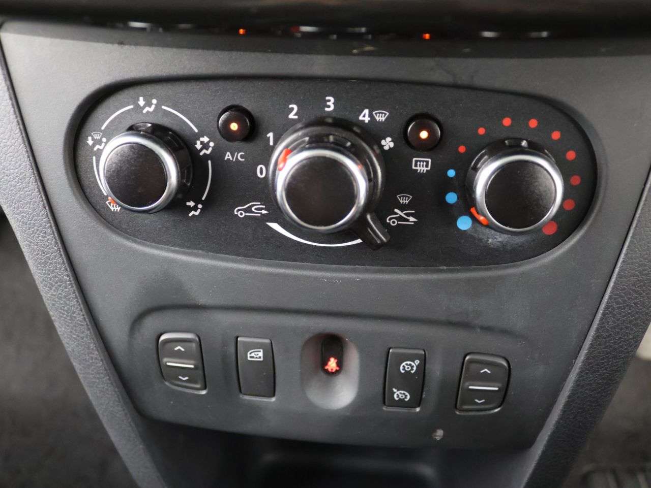 2020 DACIA SANDERO STEPWAY 2020 DACIA SANDERO STEPWAY