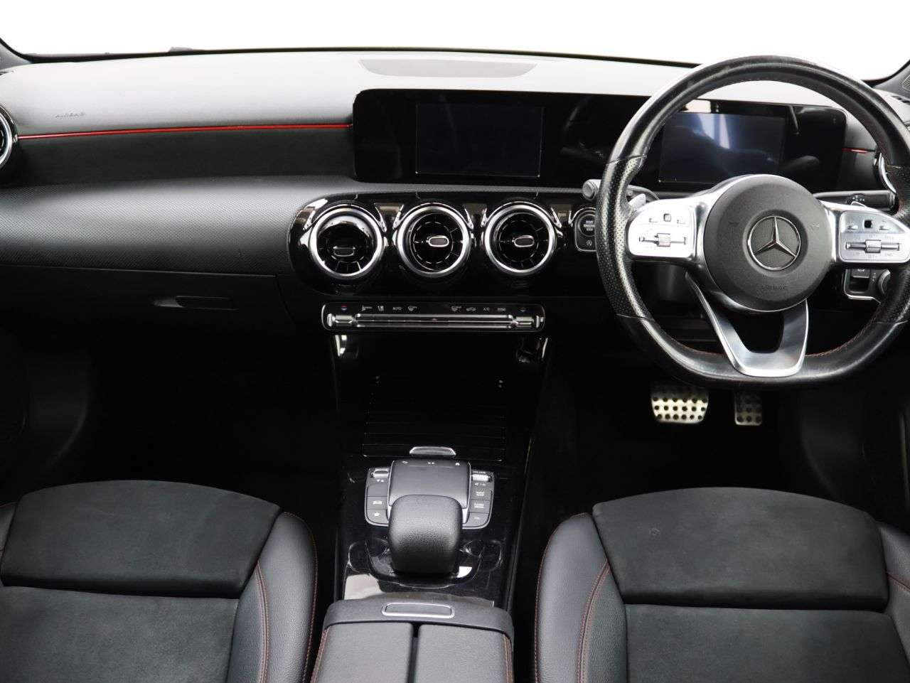 2021 MERCEDES-BENZ A CLASS 2021 MERCEDES-BENZ A CLASS