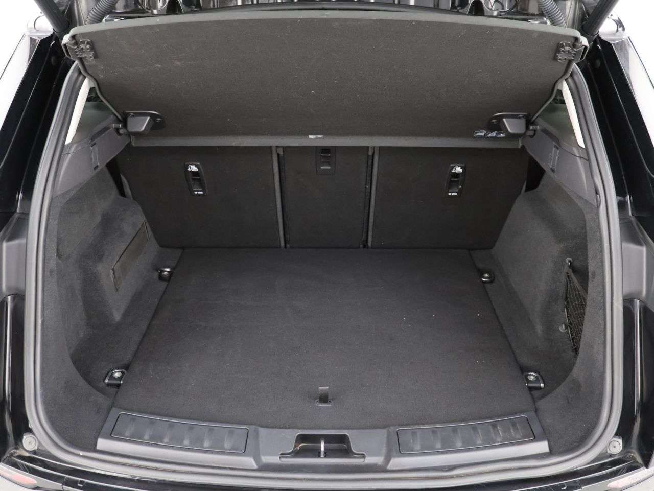 2019 LAND ROVER RANGE ROVER EVOQUE 2019 LAND ROVER RANGE ROVER EVOQUE