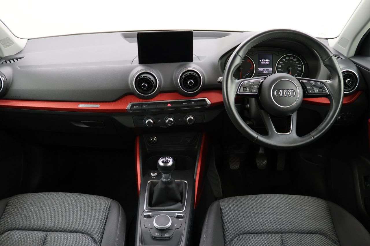 2020 AUDI Q2 2020 AUDI Q2