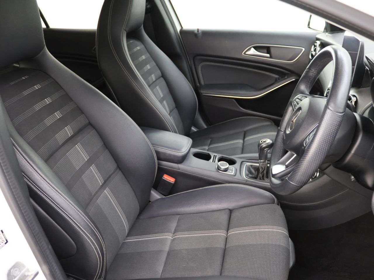 2019 MERCEDES-BENZ GLA CLASS 2019 MERCEDES-BENZ GLA CLASS