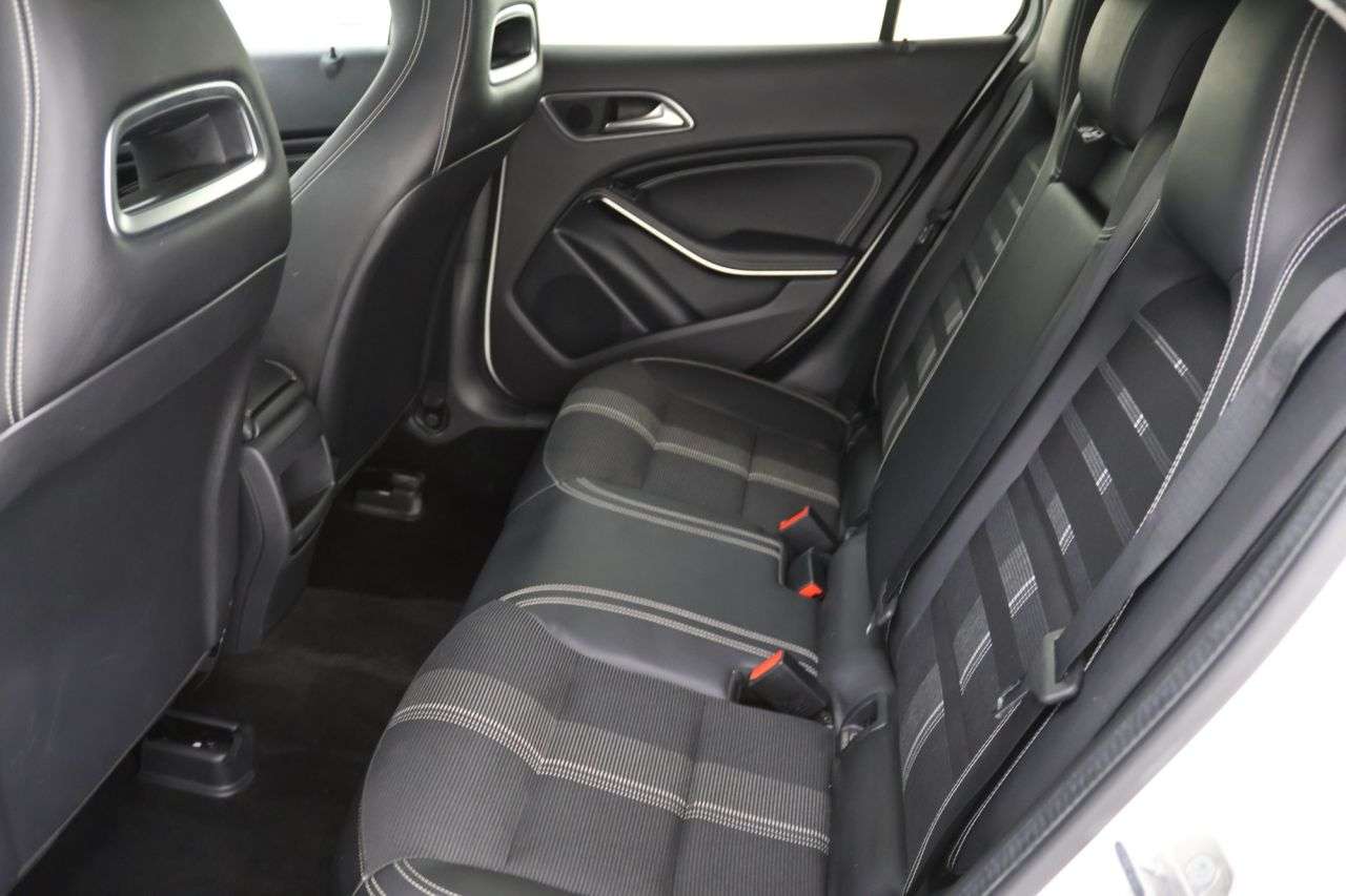 2019 MERCEDES-BENZ GLA CLASS 2019 MERCEDES-BENZ GLA CLASS