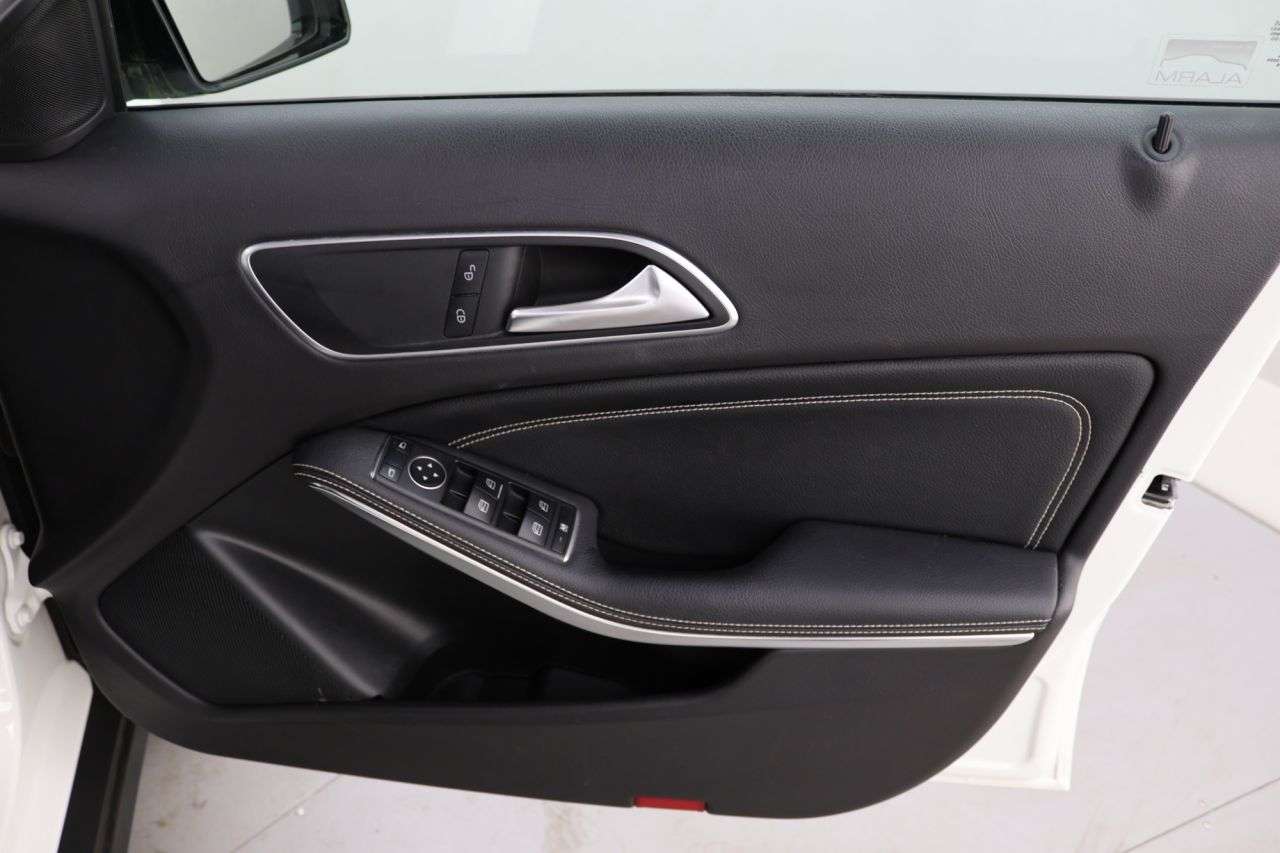 2019 MERCEDES-BENZ GLA CLASS 2019 MERCEDES-BENZ GLA CLASS