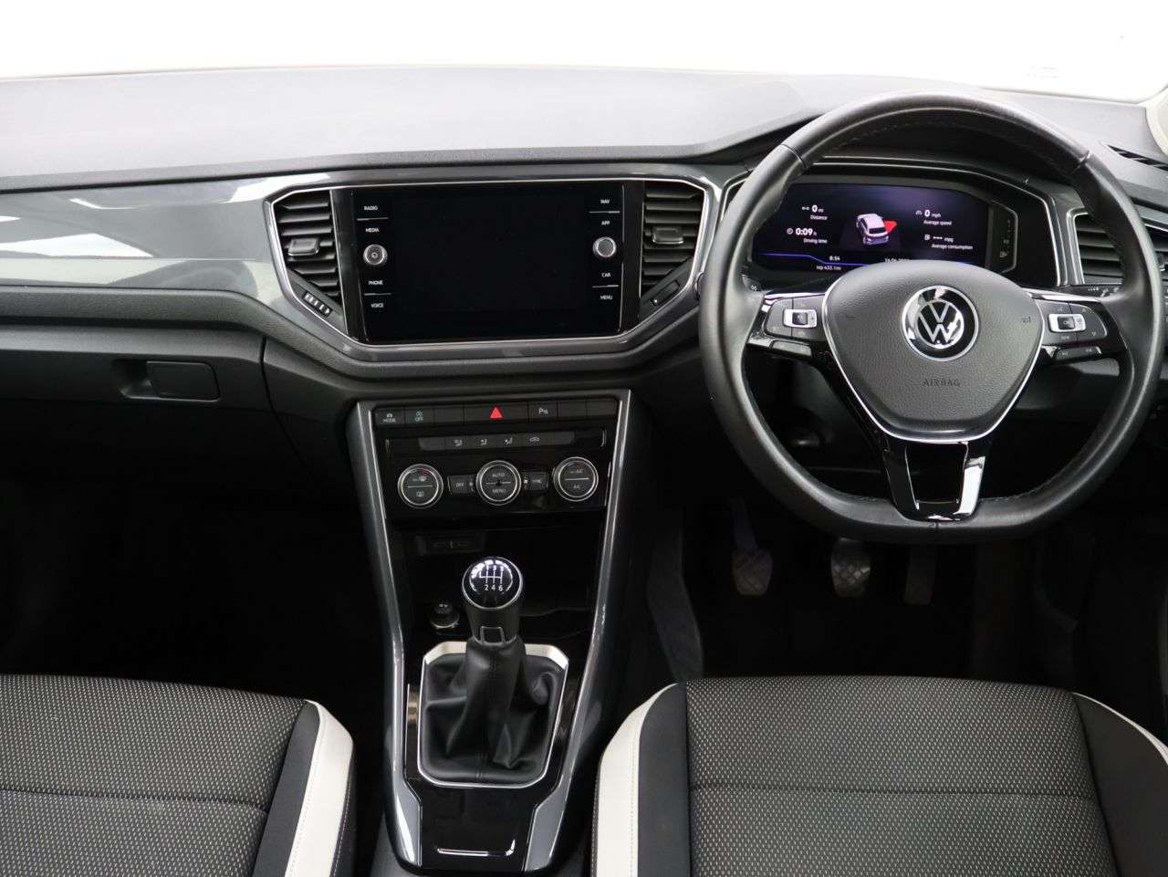 2021 VOLKSWAGEN T-ROC 2021 VOLKSWAGEN T-ROC