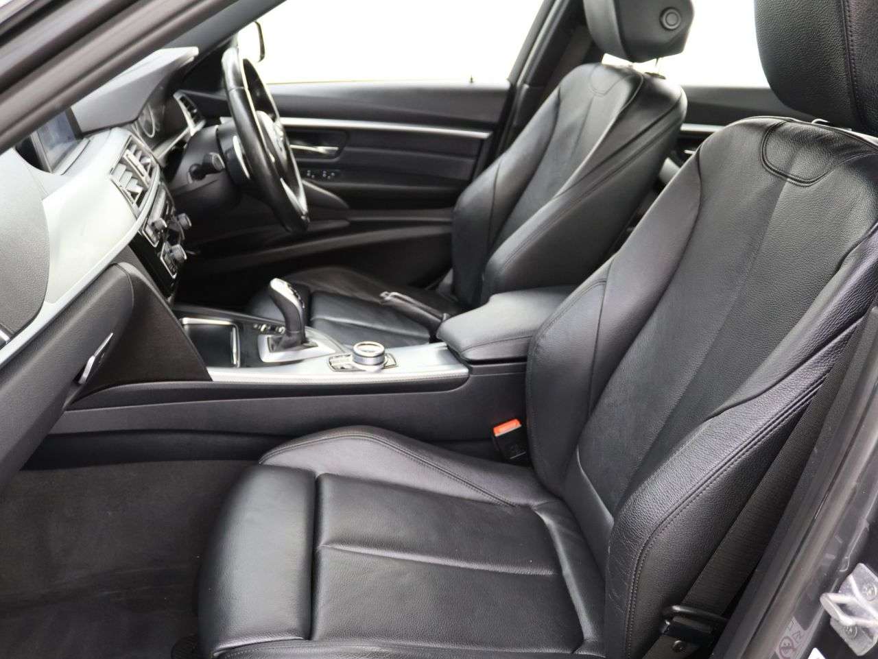 2017 BMW 3 SERIES 2017 BMW 3 SERIES