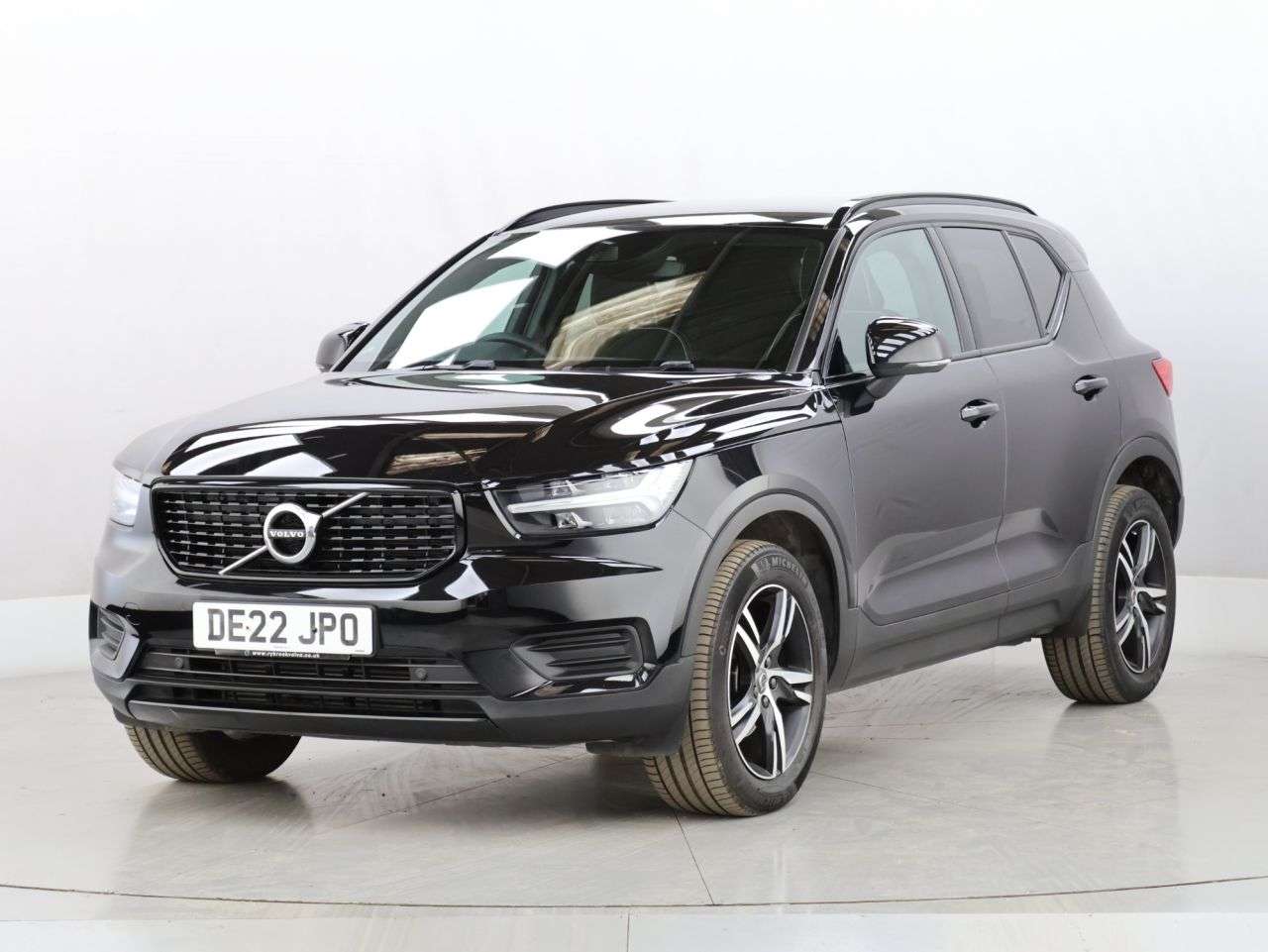 2022 VOLVO XC40 2022 VOLVO XC40