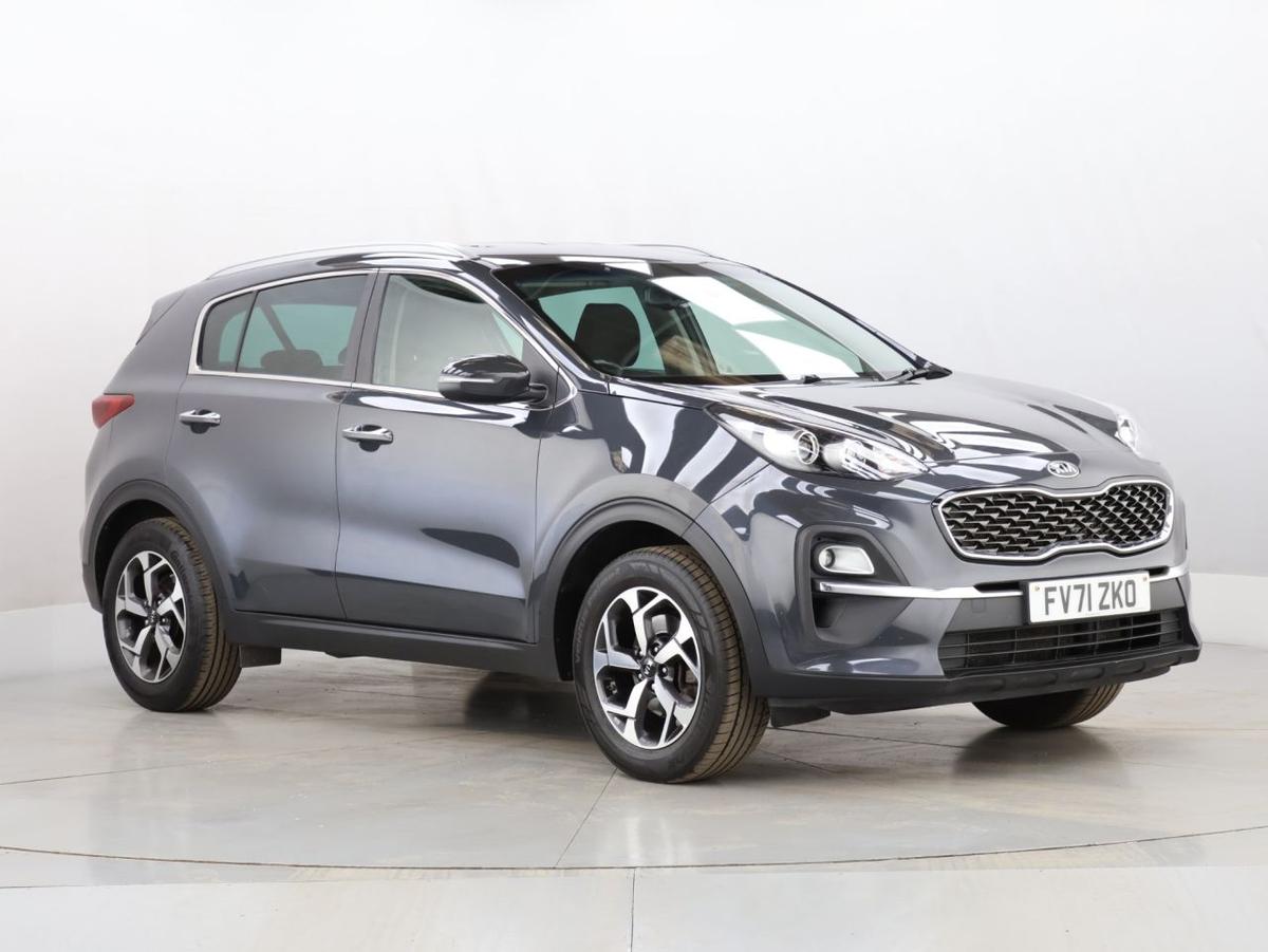 Check out this Kia Sportage 2022 Hybrid Electric Manual