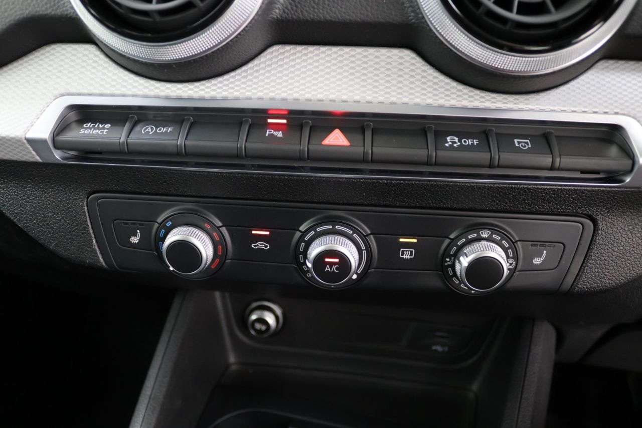 2022 AUDI Q2 2022 AUDI Q2