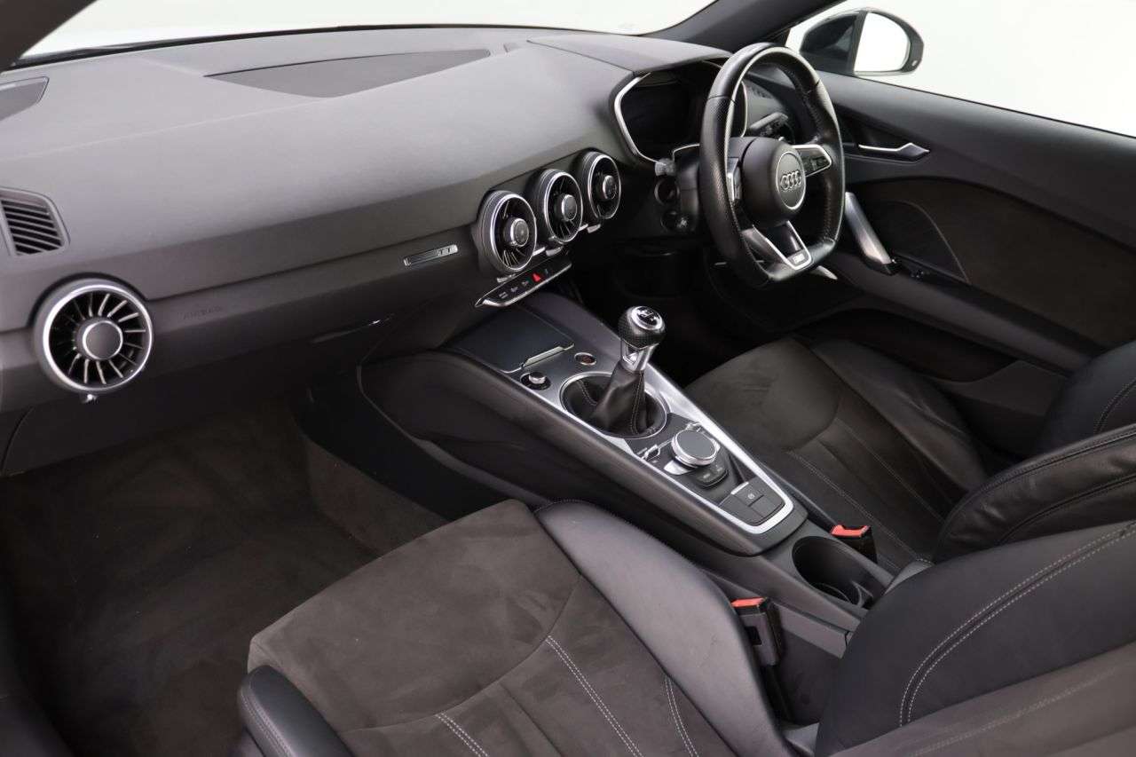 2017 AUDI TT 2017 AUDI TT