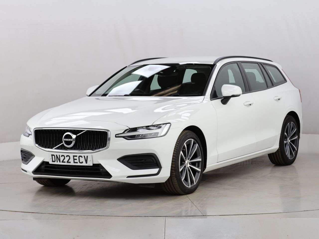 2022 VOLVO V60 2022 VOLVO V60