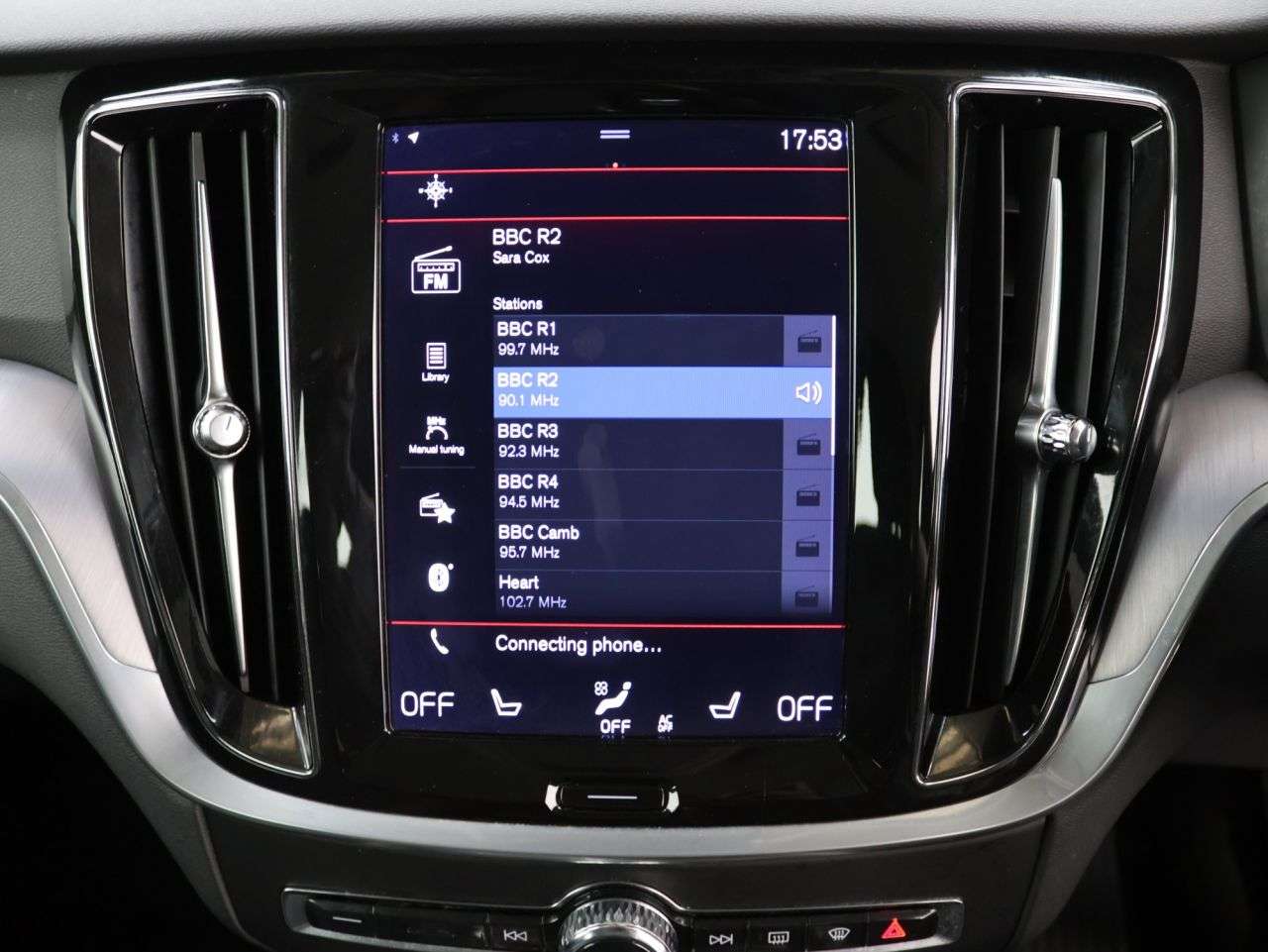 2022 VOLVO V60 2022 VOLVO V60