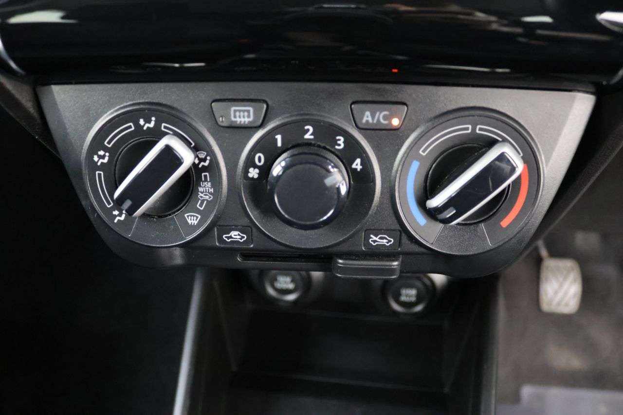 2020 SUZUKI SWIFT 2020 SUZUKI SWIFT