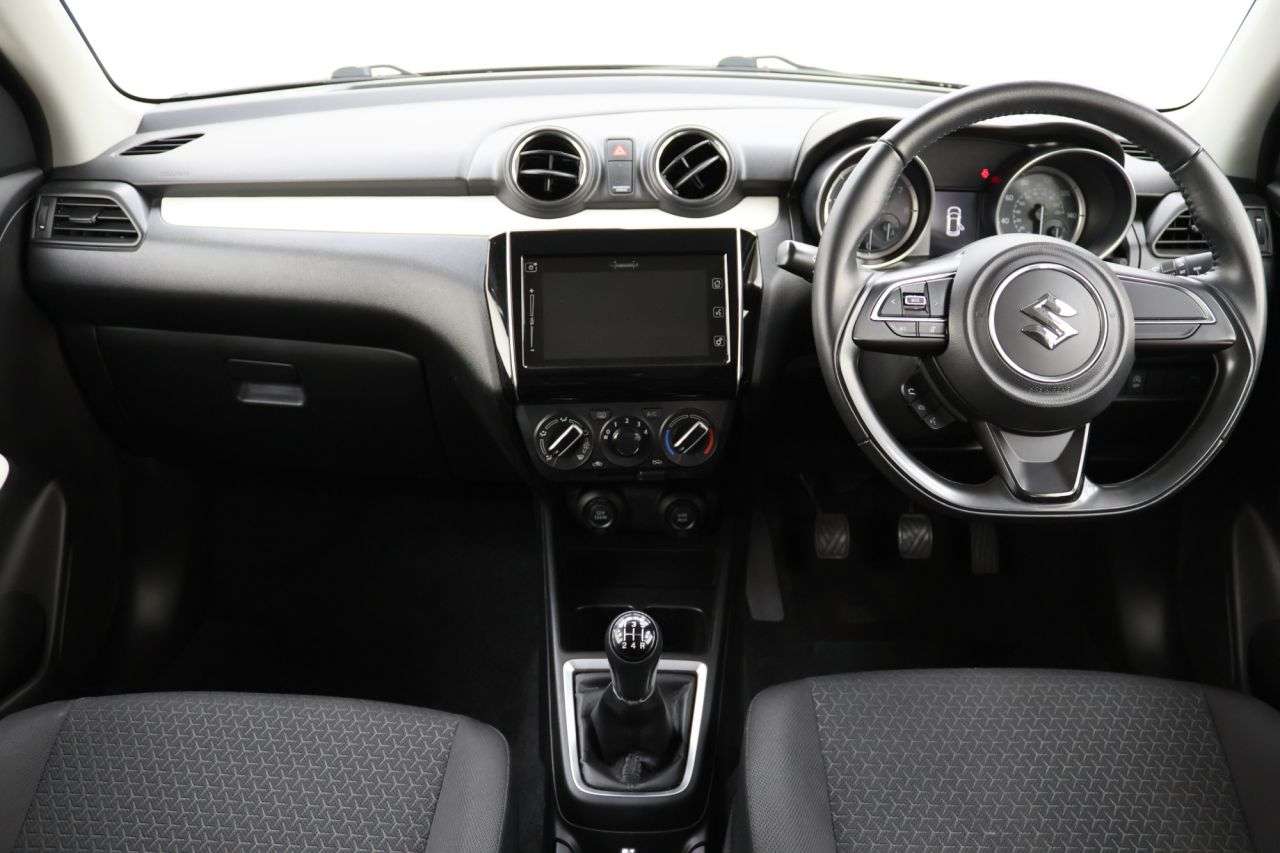 2020 SUZUKI SWIFT 2020 SUZUKI SWIFT