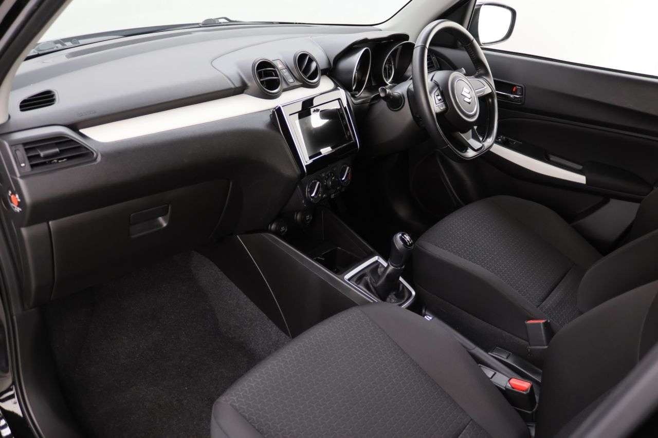 2020 SUZUKI SWIFT 2020 SUZUKI SWIFT