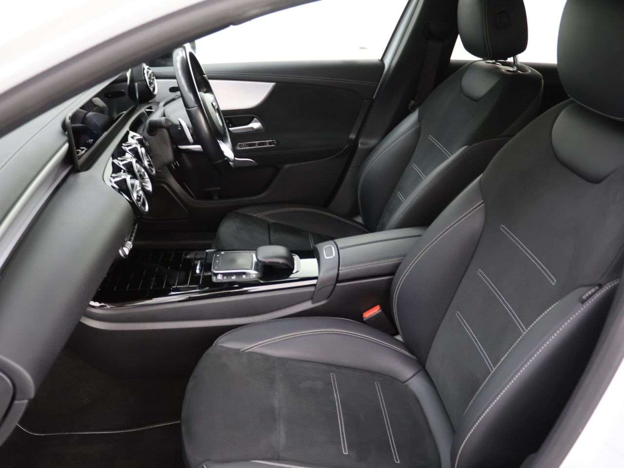 2022 MERCEDES-BENZ A CLASS 2022 MERCEDES-BENZ A CLASS